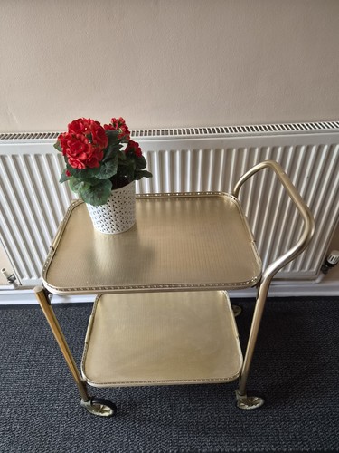 Vintage retro tier gold tone - tier,