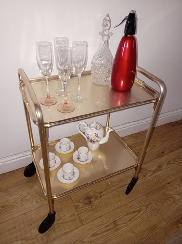 Vintage retro compact tier - vintage, 2